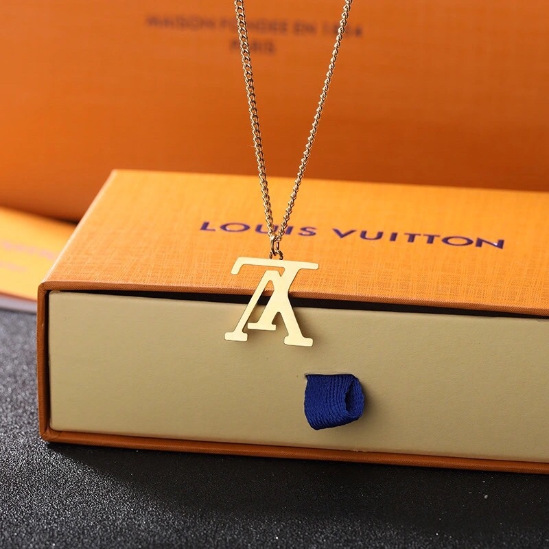 LV Necklaces 151